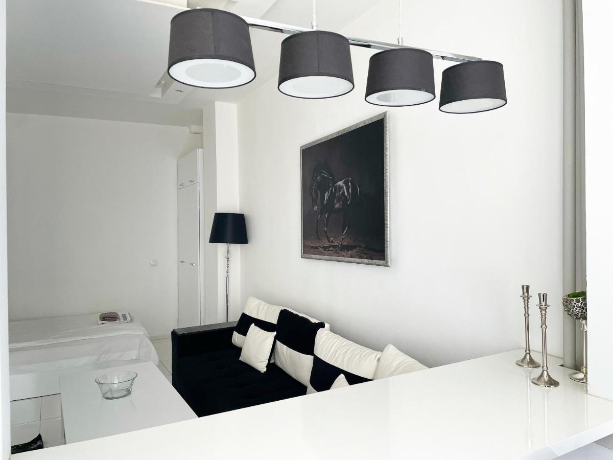 Zero-Waste Studio Apartment In Central Sofia Eksteriør billede